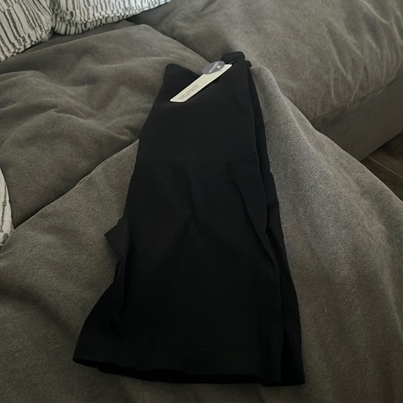 empetua® High-Waisted Shaper Shorts - Picture 2 of 4